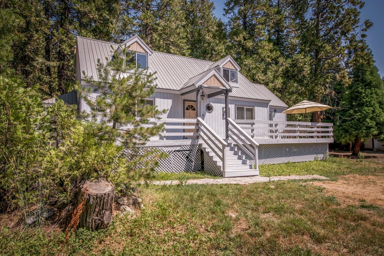 Sparrow Cove Shaver Lake Exterior photo