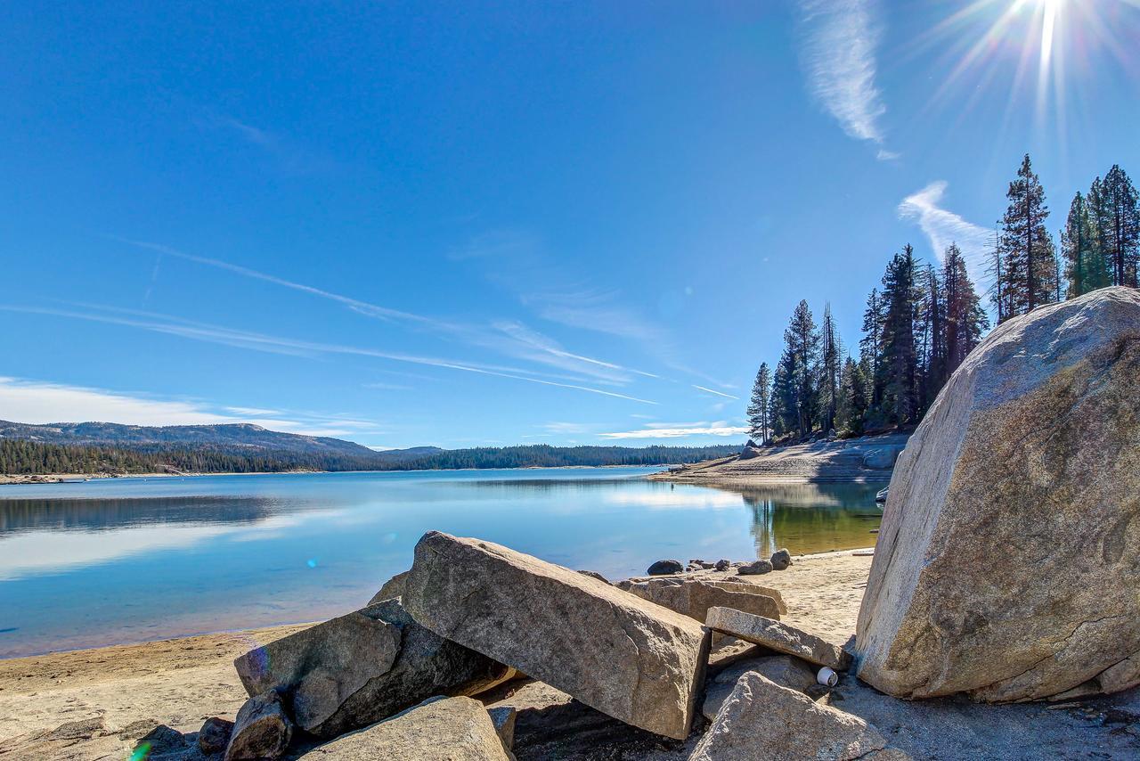 Sparrow Cove Shaver Lake Exterior photo